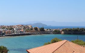 Central Luxurious Apartment With Sea View!
